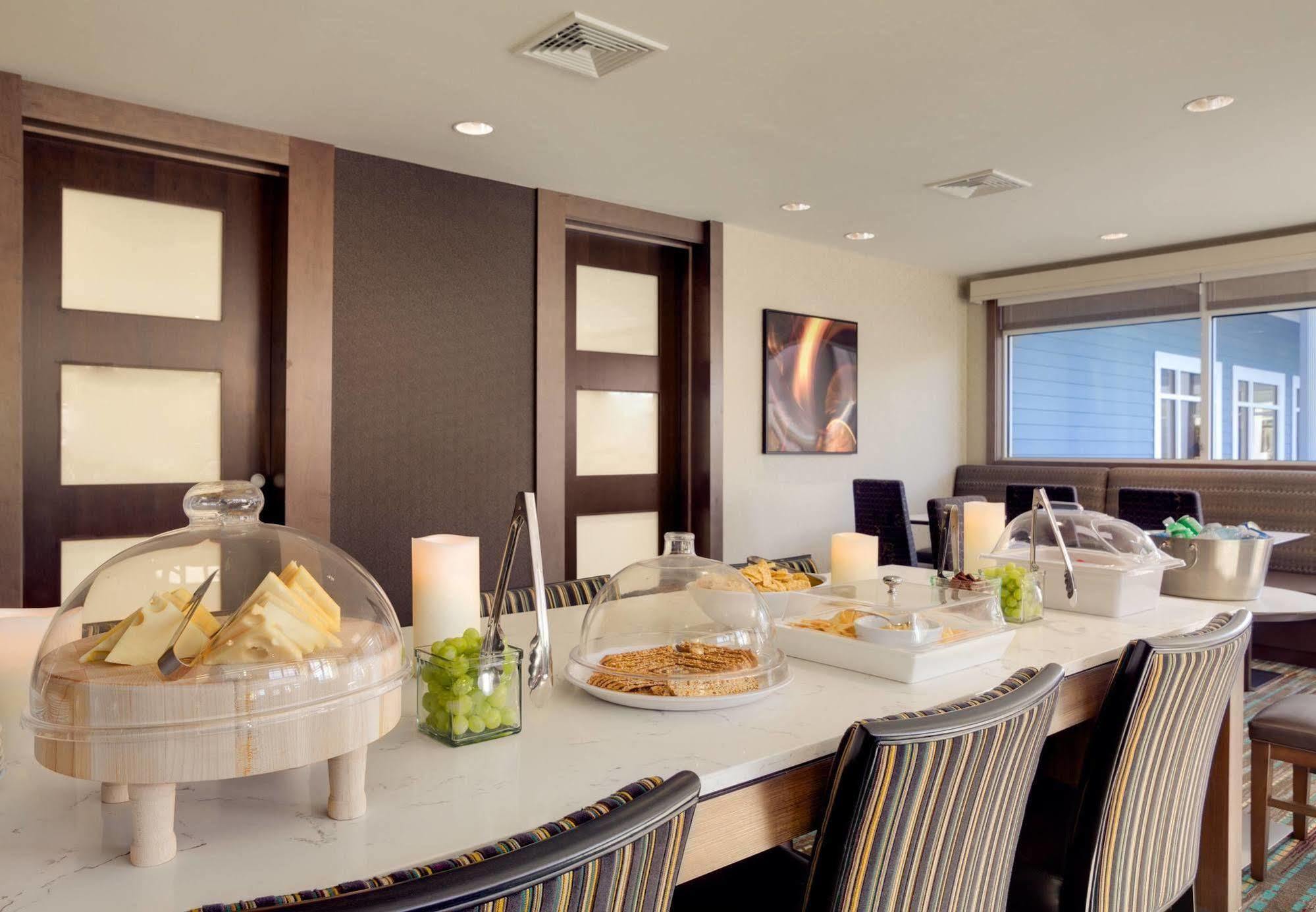 Residence Inn By Marriott Кингстон Экстерьер фото